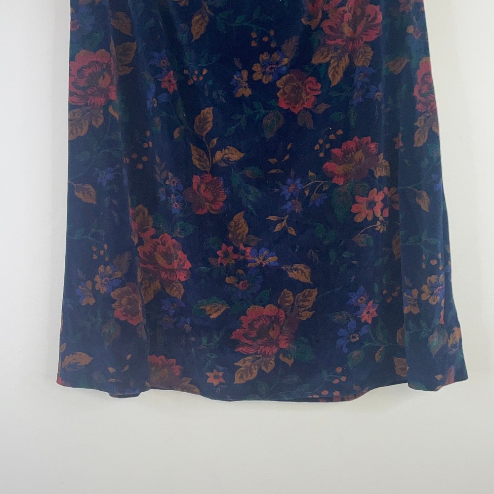 Vintage Cottage Floral Velour Skirt Women Medium Midi Moody Old Money Modest - Picture 5 of 13